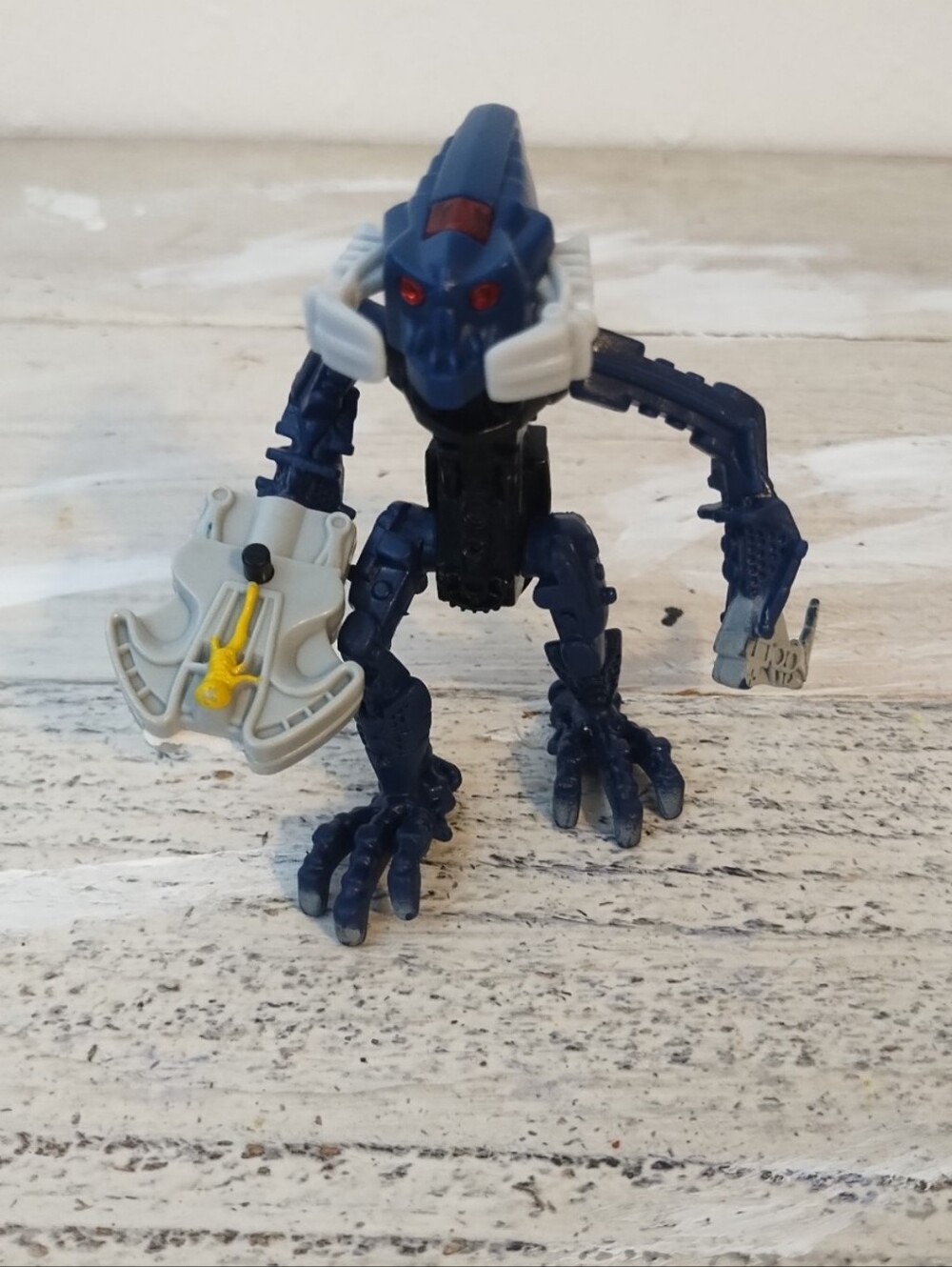 2007 Bionicle LEGO McDonald's Happy Meal Blue Figure